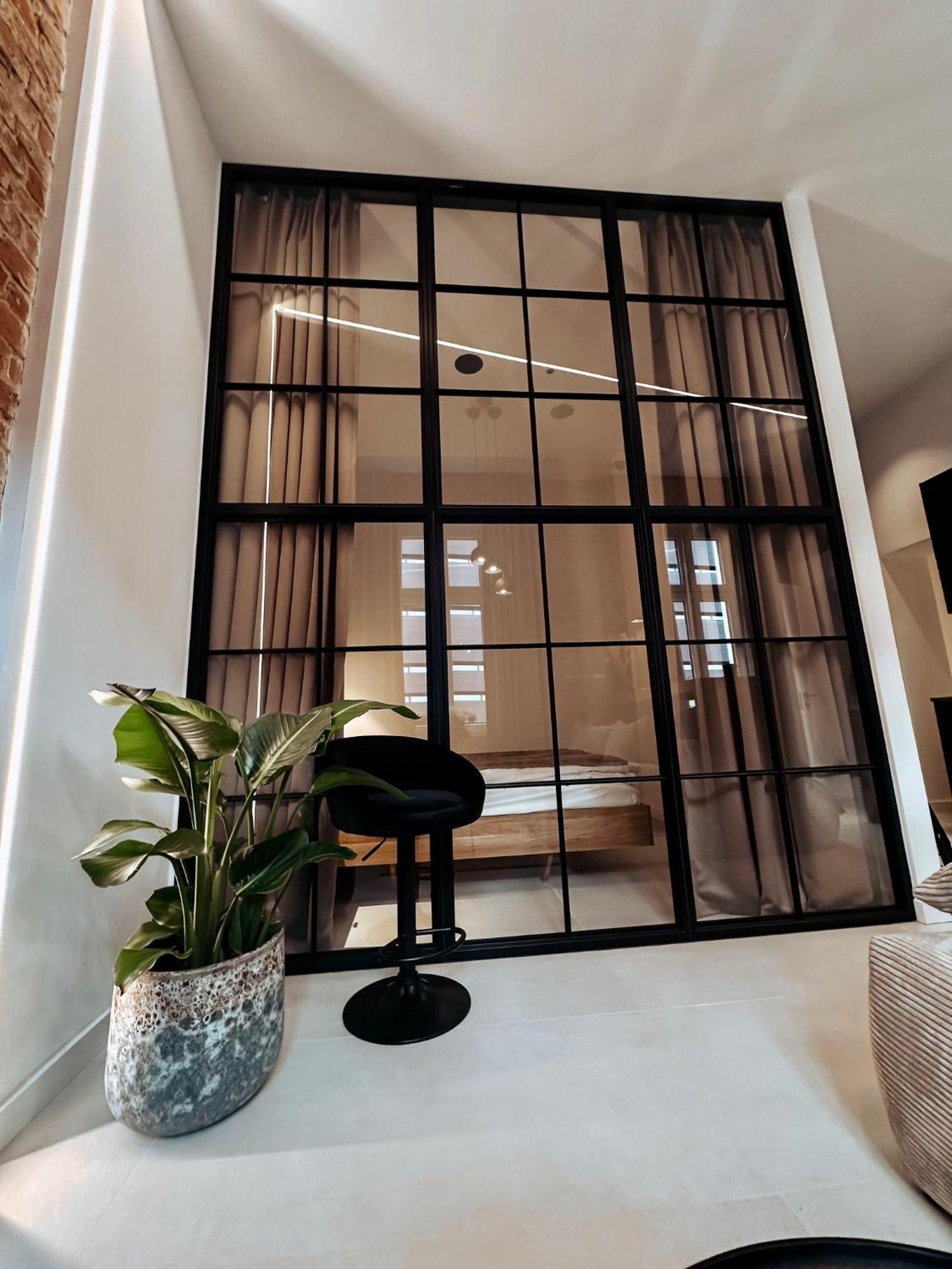 Apartament Wolnosci9 Stylowy W Centrum Wroclawia Tuz Przy Nfm