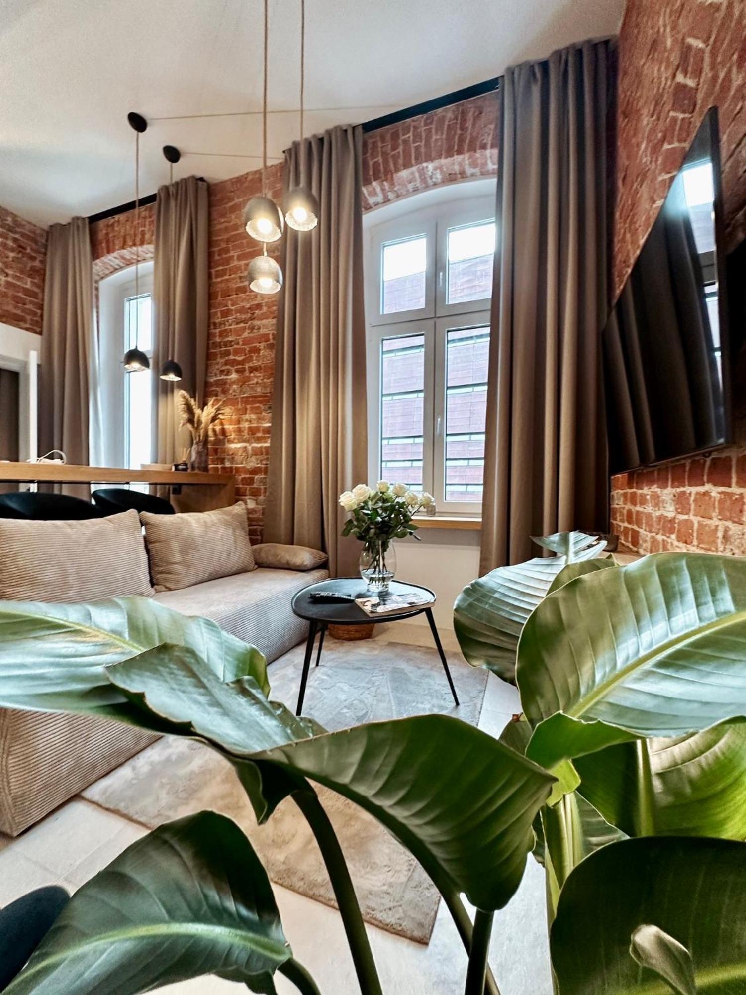 Wolnosci9 Stylowy W Centrum Wroclawia Tuz Przy Nfm Apartament *